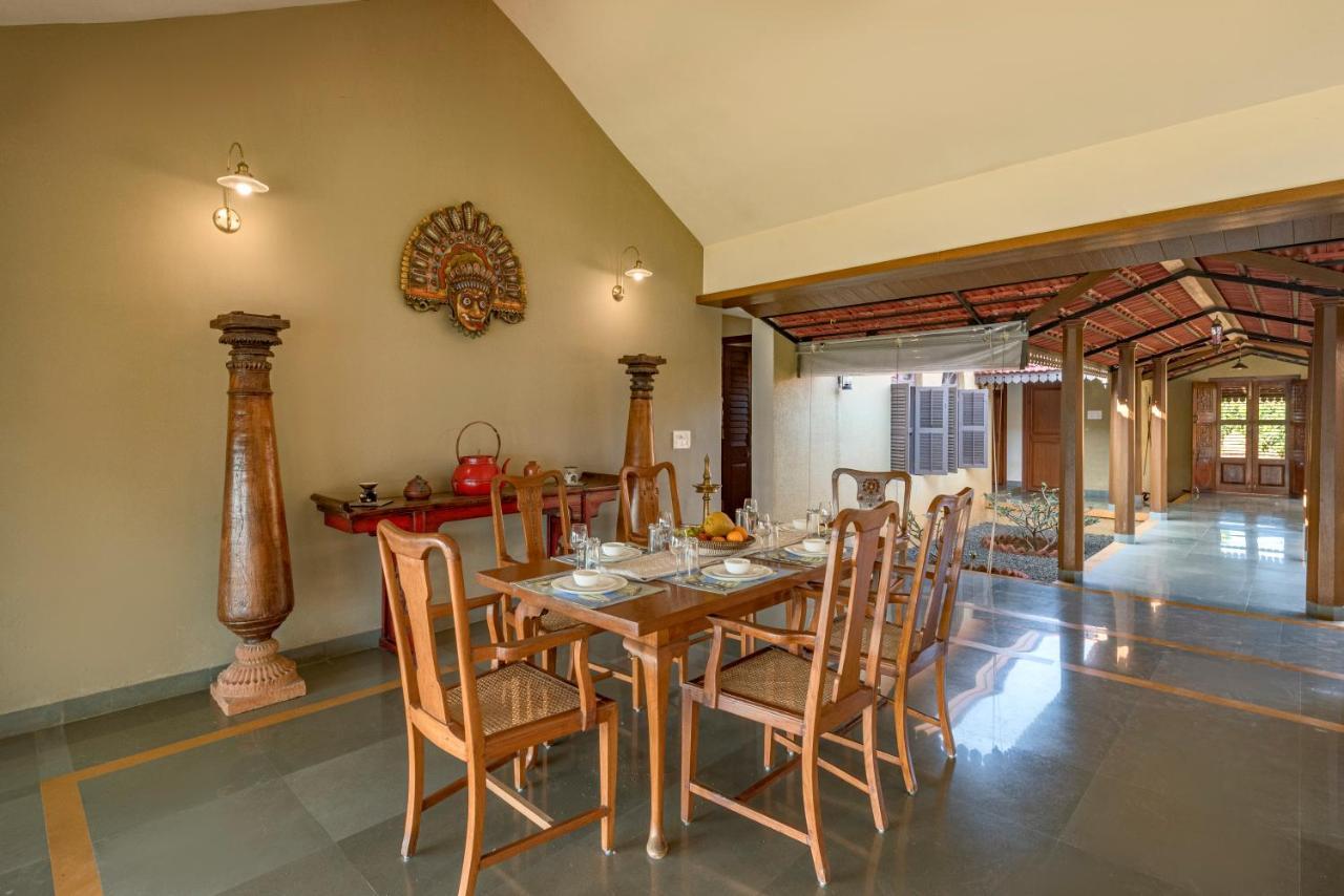 Saffronstays Anantham, Kamshet - Pet-Friendly Lakefront Villa With A Huge Verandah Nethersole Dam Buitenkant foto